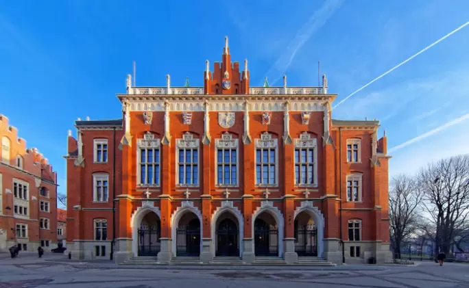 Najdroższe kierunki studiów w Krakowie w roku akademickim 2021/2022