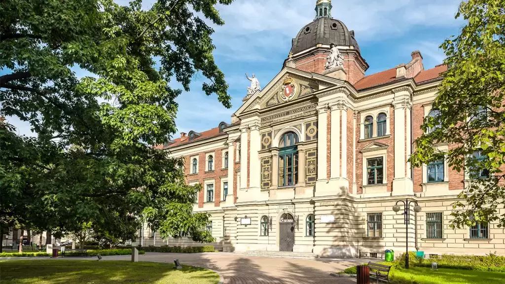 Uniwersytet Ekonomiczny w Krakowie – postaw na sprawdzoną uczelnię z tradycjami